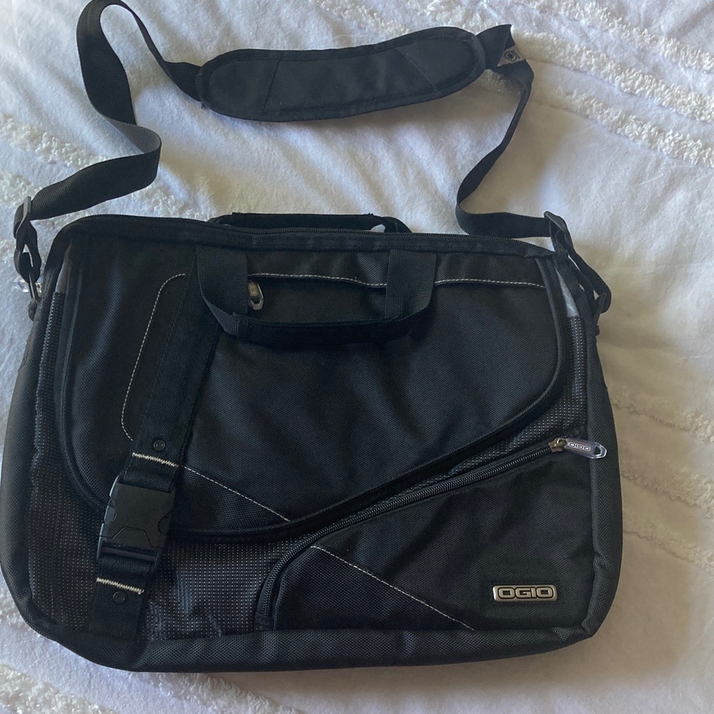 OGIO Black Laptop Messenger Bag